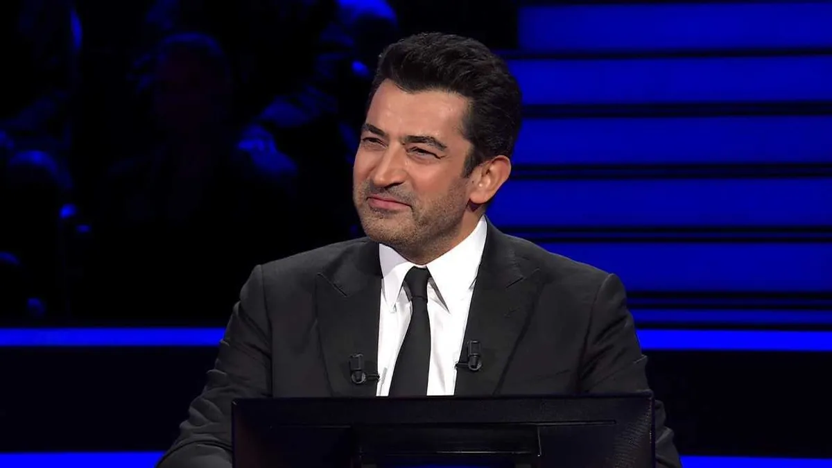 Şu anki İngiltere Kralı 3. Charles tahta geçtiğinde "3. Charles" adını almak istemeseydi hangi adlarla kral olabilirdi?