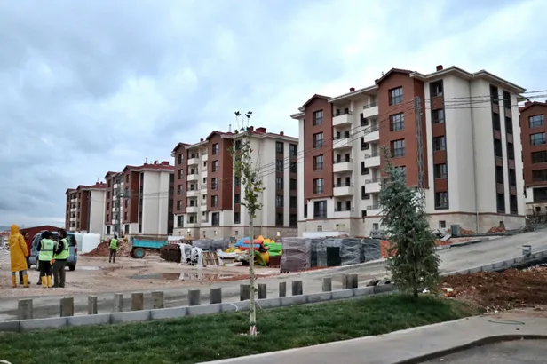 orta-gelirliye-konut-kampanyasi-basvuru-ne-zaman-sartlari-neler-toki-konut-kredi-faizleri-kac-olacak-kac-yil-t-1672813922862.jpg TOKİ konut kredi faizleri kaç olacak, kaç yıl taksit verilecek? 2023 geri ödeme PLANI! Orta Gelirliye Konut kampanyası başvuru ne zaman, şartları neler?-3