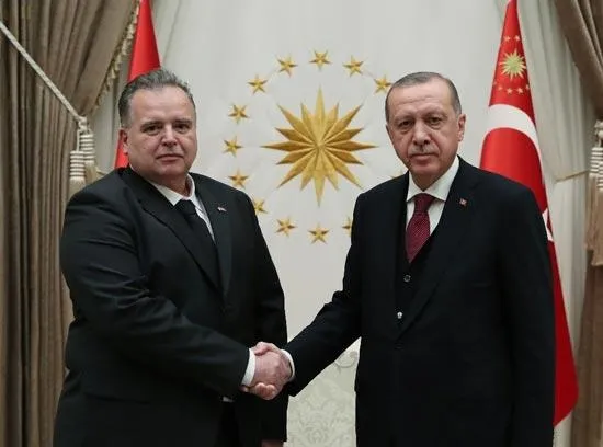 Cumhurbaşkanı Erdoğan Ekvator Ginesi Büyükelçisi Moises Mba Nchama'yı kabul etti-4