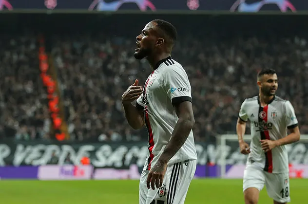 Beşiktaş'ta Larin kararı! Devre arası ipler kopuyor