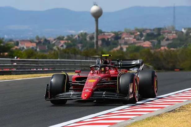 f1-canli-izle-formula-1-canli-izle-s-sport-2-sifresiz-bedava-macaristan-gp-formula-1-yarisi-canli-yayin-nasil-1659273096239.jpg F1 CANLI İZLE! Formula 1 canlı izle S Sport 2 şifresiz, bedava! Macaristan GP Formula 1 yarışı canlı yayın nasıl izlenir?-5