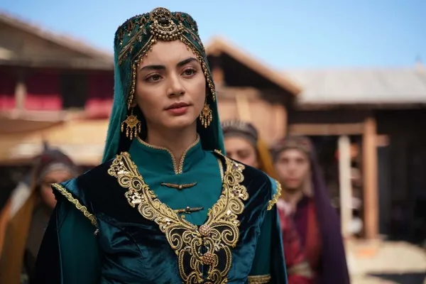 kurulus-osman-101-bolum-2-fragmani-yayinlandi-gayri-meydan-bizimdir-1666026233076.jpg Kuruluş Osman 101. bölüm 2. fragmanı yayınlandı: "Gayrı meydan bizimdir!"-7