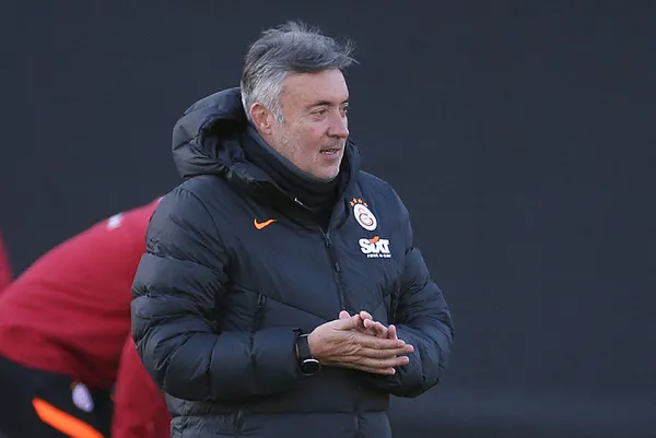 1643808218535.jpg Domenec Torrent'ten flaş karar! Alanyaspor maçında Galatasaray'ın 3 yeni yıldızı da sahada-3