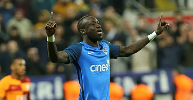 Kasımpaşasporlu Diagne Trabzonspor forması giydi-1