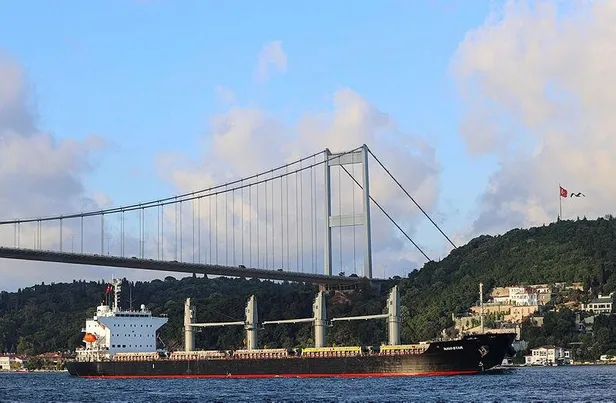 Tahıl koridorunda gemiler bir bir yola çıkıyor! 4 gemi daha Ukrayna limanlarından ayrıldı-4