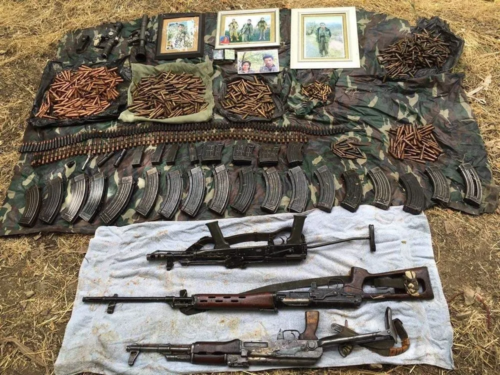 PKK'nın silah deposundan çıktı-1