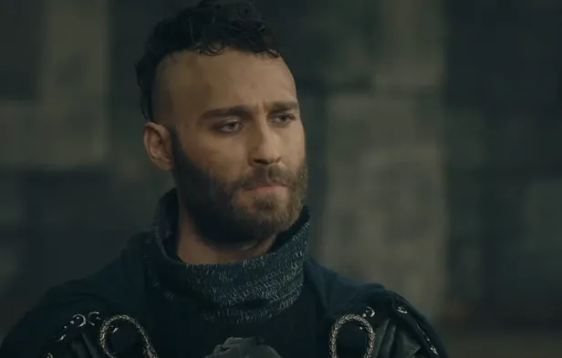 azili-kuvvetleri-tarumar-edecek-kurulus-osman-42-bolum-2-fragmaninda-hasmini-harap-edip-cemberi-yariyor-1610992464248.jpg Soluğunu kesiyor yutkunmak zorunda bırakacak! Kuruluş Osman 42. bölüm fragmanında çember iyice daraldı-11