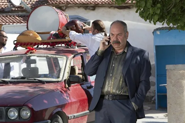 omer-dizisine-yeni-yildizi-hayirli-olsun-gonul-dagindan-cikartma-yaptiracaklar-1702714870651.jpg Gönül Dağı'ndaki rolünü aratmayacak! Ömer dizisine yeni yıldızı hayırlı uğurlu olsun!-2