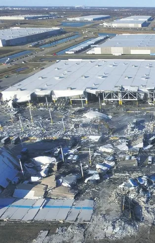 ABD'yi kasırga ve hortum yerle bir etti!