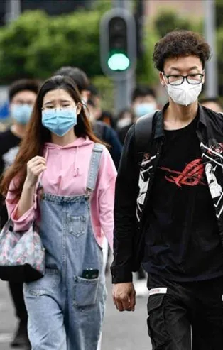 Türkiye'den Kovid-19 pandemisinde sağlıklı performans: Gelişmiş ülkeler borçta rekor kırdı