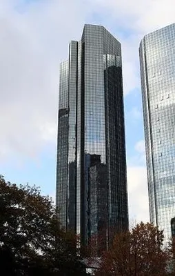 Deutche Bank'a Amerikan darbesi