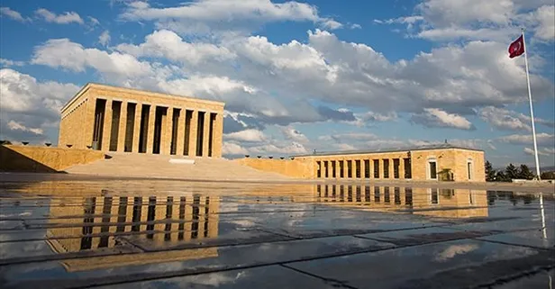 30 Ağustos Anıtkabir ziyaret saatleri! Anıtkabir saat kaçta kapanıyor, kaça kadar açık?