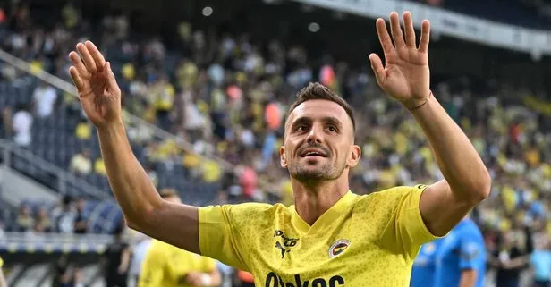 Tadic sevgisi sınır tanımıyor