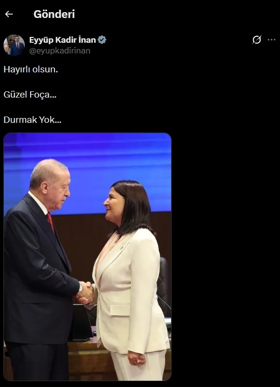 ak-partiye-yeni-katilimlar-saniye-bora-fici-baskan-erdoganin-masasinda-1789053334154.jpeg AK Parti'ye yeni katılımlar: Saniye Bora Fıçı'nın rozetini Başkan Erdoğan taktı-5