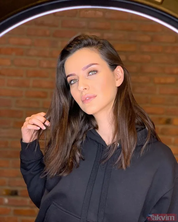 Yeni yılın ilk ilan-ı aşkı İrem Helvacıoğlu’ndan geldi! Sarmaş dolaş pozunu yayınladı yeni sevgilisi tanıdık çıktı - 1