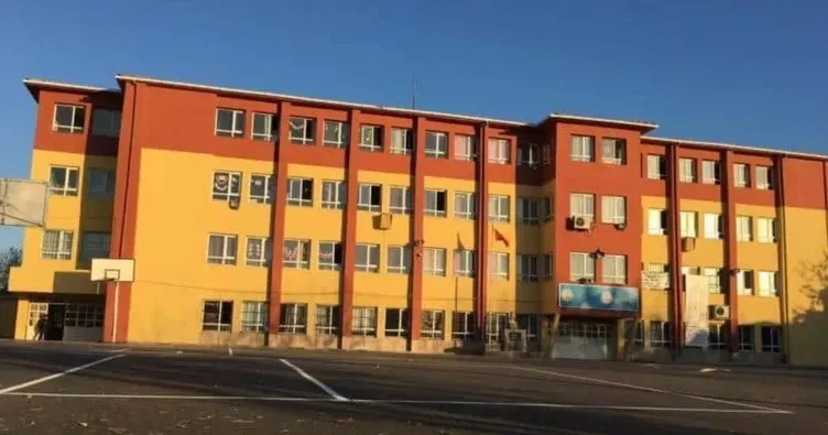 arnavutkoyde-okulda-skandal-olay-mudure-zehirli-yemek-iddiasi-tutuklu-hademenin-ifadesi-ortaya-cikti-1765459674536.jpeg Arnavutköy'deki skandalın odağındaki ilkokul