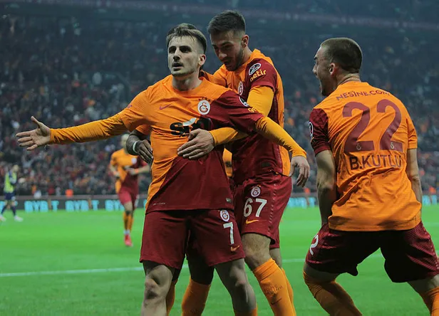 galatasaray-uefa-maci-ne-zaman-galatasaray-marsilya-maci-saat-kacta-hangi-kanalda-canli-yayinlanacak-gs-marsilya-muhtemel-11ler-1637814513458.jpg Galatasaray UEFA maçı ne zaman? Galatasaray Marsilya maçı saat kaçta, hangi kanalda canlı yayınlanacak? GS Marsilya muhtemel 11'ler!-4
