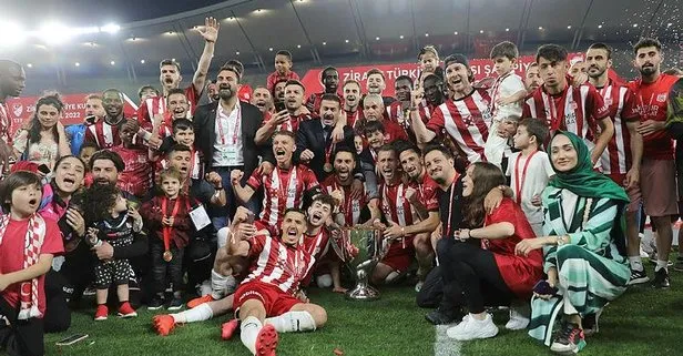 Sivasspor, Kayseri’yi uzatmalarda yıktı: Türkiye Kupası’nı kazandı