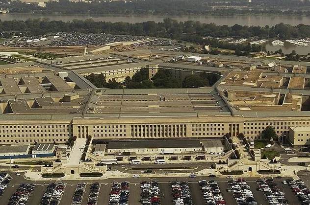 SON DAKİKA: Pentagon'da istifa depremi: Kritik isimler görevi bıraktı