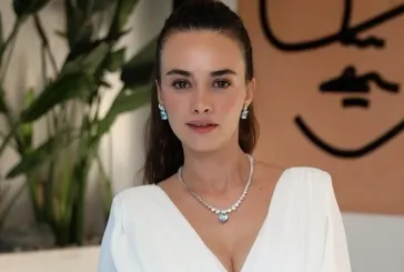 Hande Soral’ın eşi bakın kim çıktı! Ateş Kuşları’nın Mercan’ı meğer o ünlü oyuncuyla evliymiş üstelik bir de oğulları var