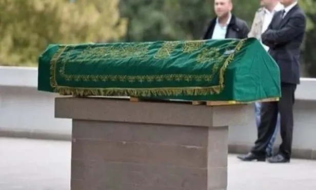 giyabi-cenaze-namazi-nedir-caiz-mi-giyabi-cenaze-namazi-ne-zaman-nasil-kilinir-giyabi-cenaze-namazina-nasil-ni-1676574878526.jpg Gıyabi cenaze namazı ne zaman, nasıl kılınır? Gıyabi cenaze namazı nedir, caiz mi? Gıyabi cenaze namazına nasıl niyet edilir?-5