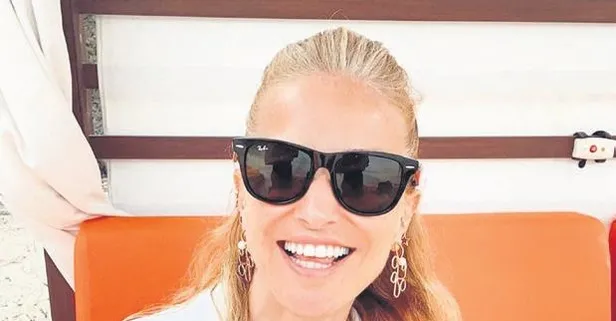 Burcu Esmersoy'dan Marmaris selfiesi