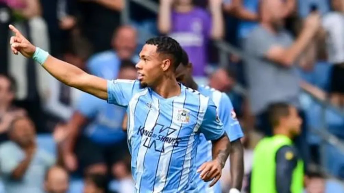 Sağa yeni aday Milan van Ewijk