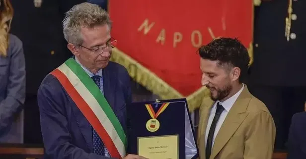Fahri vatandaşlık verilen Dries Mertens’ten transfer açıklaması
