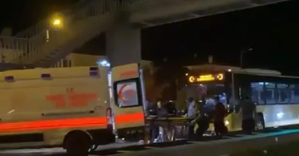 Büyükçekmece'de feci kaza: D-100'de İETT otobüsünün çarptığı 2 kadın ağır yaralandı