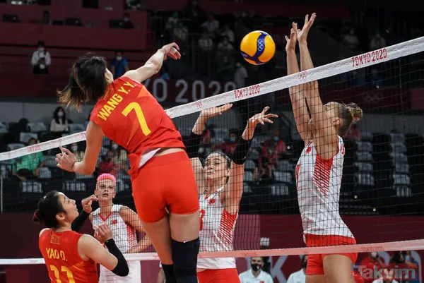 SON DAKİKA: A Milli Kadın Voleybol Takımı son olimpiyat şampiyonu Çin'i 3-0'la ezdi geçti! Başkan Erdoğan'dan tebrik telefonu - 6
