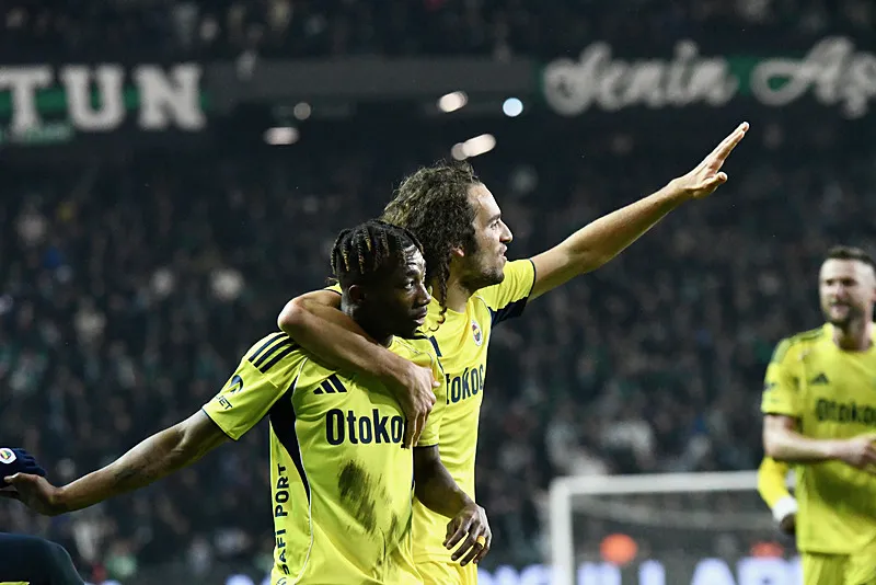 Spor yazarları Kocaelispor - Fenerbahçe maçını değerlendirdi! "Rezil performans" - 15