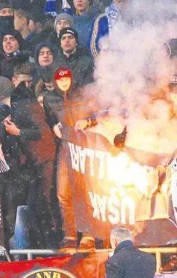 Kiev’de futbol terörü