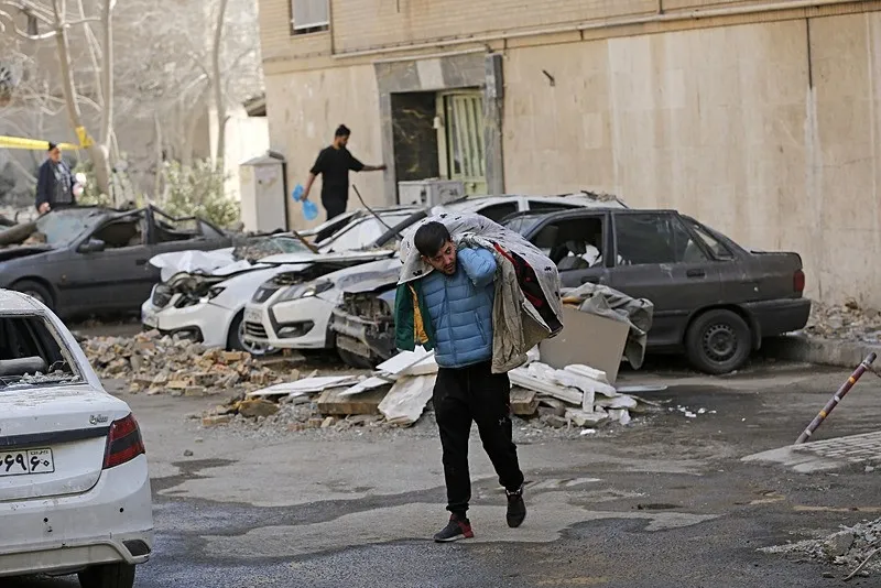 SAVAŞIN 6. GÜNÜNDE NELER YAŞANDI-1