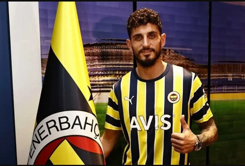 Fenerbahçe'de Samet Akaydin'e yol göründü! İşte yeni takımı - 4