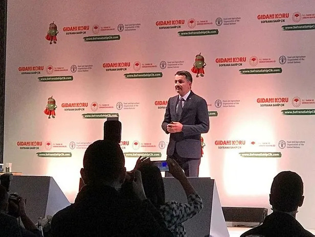 Bakan Pakdemirli israfı önlemek için Söz Veriyorum kampanyası başlattı