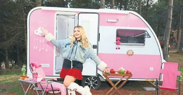 Oyuncu ve sunucu Esra Sönmezer'den çarpıcı açıklama!