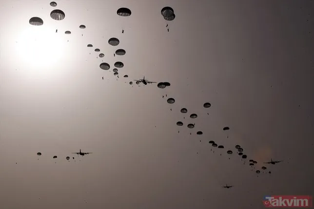 SON DAKİKA: İran Umman Denizi kıyısında askeri tatbikat başlattı