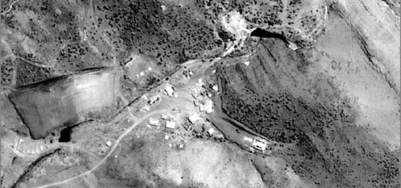 ABD'NİN KENYA VE TANZANYA BÜYÜKELÇİLİK BİNALARINA YAPILAN BOMBALI SALDIRILARDA 224 KİŞİ ÖLDÜ