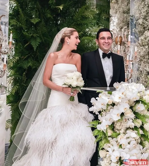 Bestemsu Özdemir sevgilisi Serkan Mehmet Durdu evliliğe ilk adımı attı! Yeni yılın ilk dakikalarında teklif aldı işte o anlar: "Evet dedim..." - 24