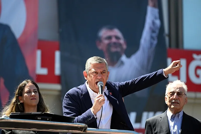 ozgur-ozel-ve-ekrem-imamoglu-kopmaya-hazirlaniyor-istiklal-partisi-iddiasi-1780649210136.jpeg Özgür Özel ve Ekrem İmamoğlu kopmaya hazırlanıyor: Bu kez İstiklal Partisi iddiası!-3