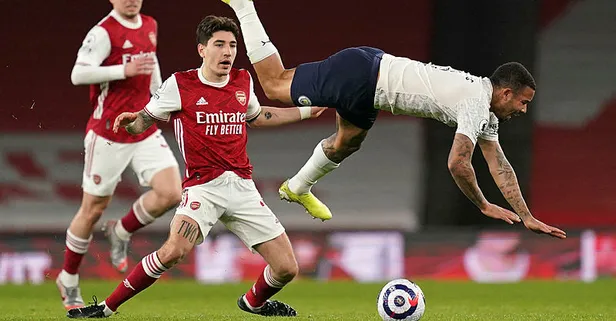 Manchester City, Arsenal'i Sterling sayesinde devirdi