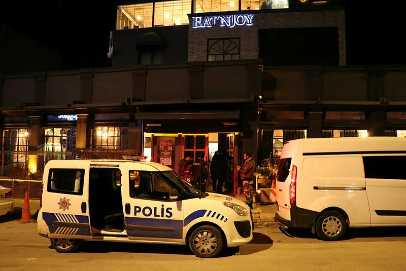 Denizli'de restoranda silahlı kavga: 1 ölü, 1 yaralı - 7