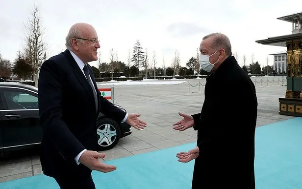 baskan-erdogan-ile-lubnan-basbakani-necip-mikati-arasinda-kritik-gorusme-1643732852115.jpeg Başkan Recep Tayyip Erdoğan ve Lübnan Başbakanı Necip Mikati'den önemli açıklamalar-3