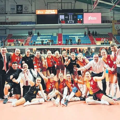 Aslan’dan Fener’e pençe