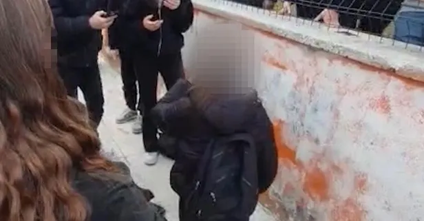Bir akran zorbalığı daha! 13 yaşındaki ortaokul öğrencisine diz çöktürüp özür dilettiler