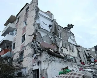 Arnavutluk beşik gibi