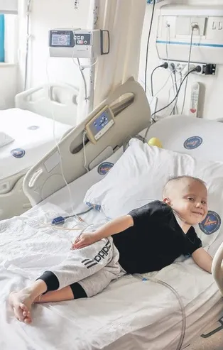 Trafik kazasında hayatını kaybeden 7 yaşındaki çocuğun organları 3 kişiye hayat verdi