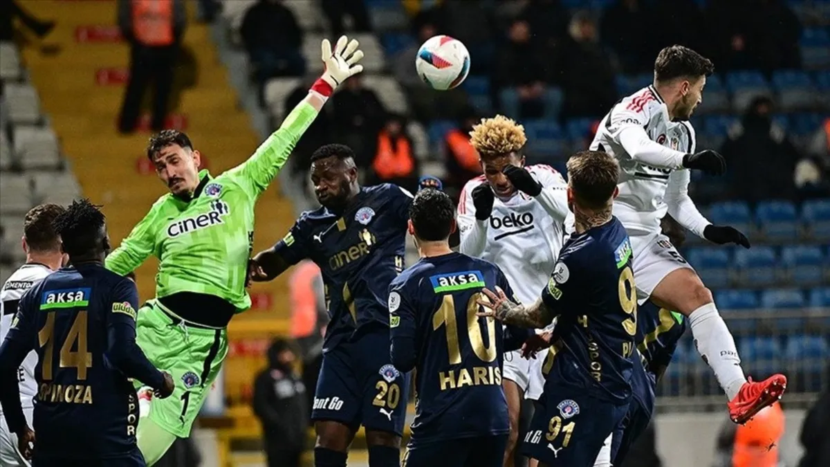 Beşiktaş Kasımpaşa deplasmanına çıkıyor