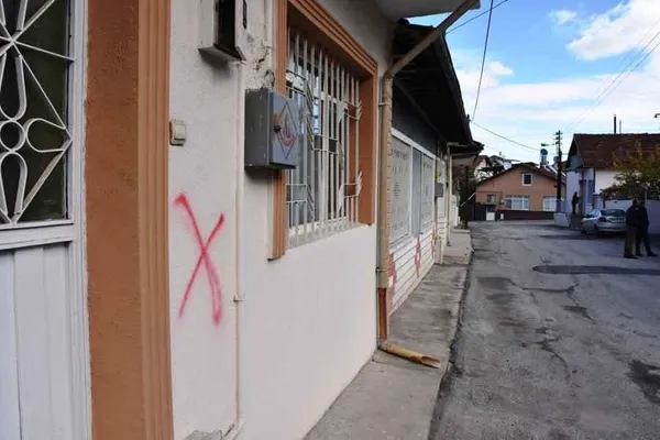 Recep Akdağ'dan Alevi kapılarının işaretlenmesine tepki-1