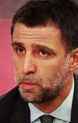 FETÖ'cü Hakan ile Arif kovuldu